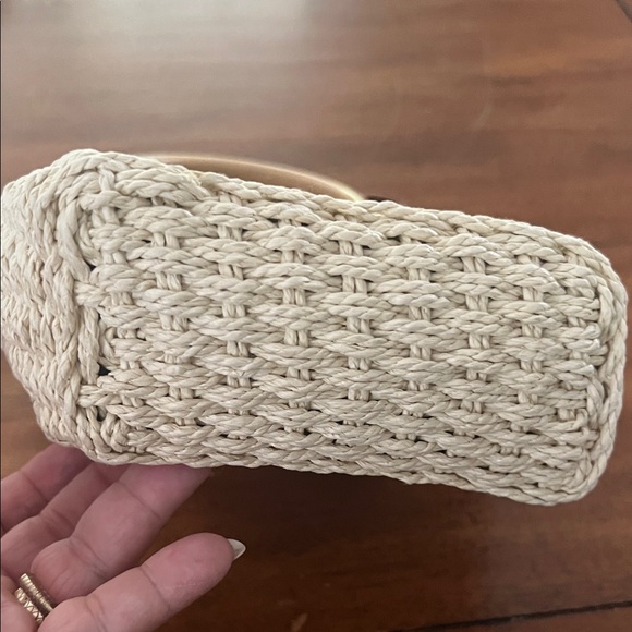 American Eagle Outfitters NWT Cream Woven Crossbody Bag/Purse - Picture 7 of 12